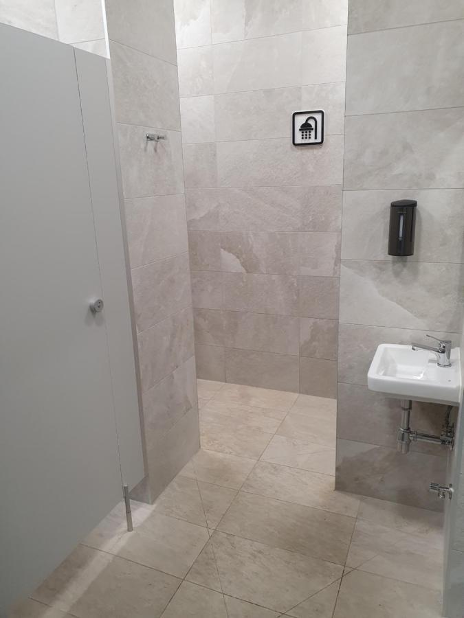 Apartament Szafir W Budynku Basenowym Morska Klifowa Rewal Exterior foto